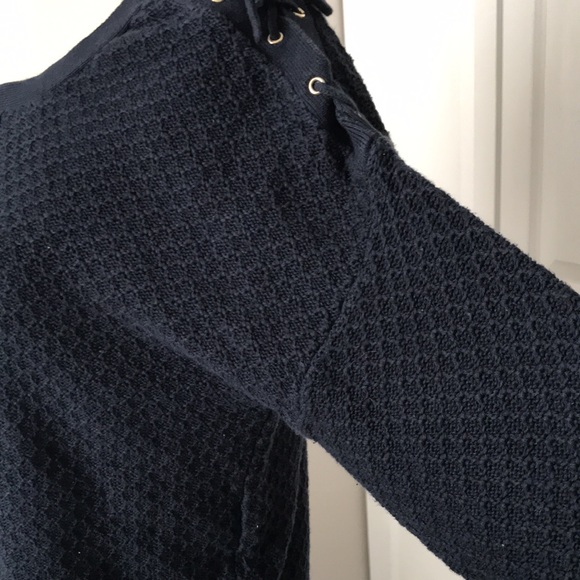 ❤️3X20 CAMAIEU Women Navy Blue Knit Criss Cross Shoulder Sweater - Picture 3 of 13